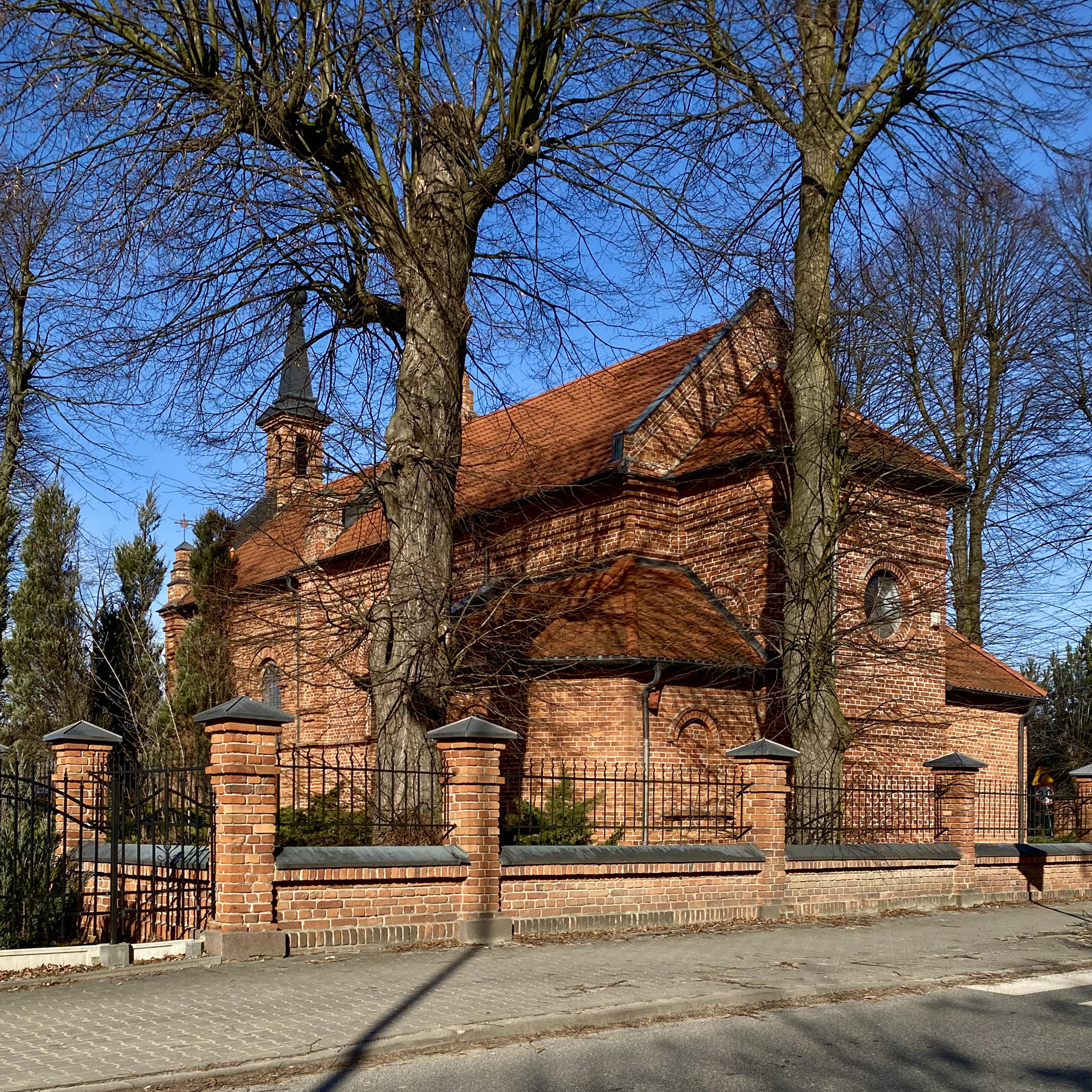 KOŚCIÓŁ W SREBRNEJ